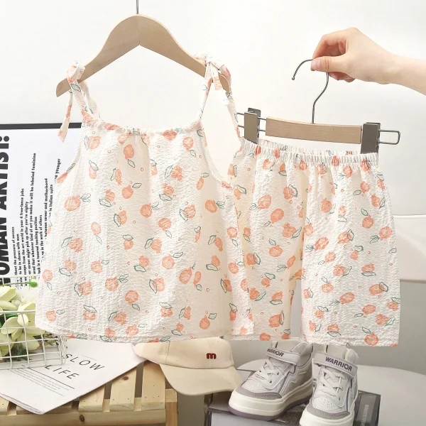 New Style Girls Summer Suspender Suit Breathable Floral Children's Clothing with Korean Style Pants and Baby Vest - Image 3